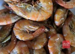 咸蛋黄椒盐虾面的做法图解3