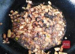 豆角肉丝手擀面的做法图解2