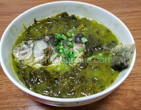 酸菜鯽魚湯