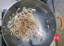 爆炒尖椒鸡肠的做法图解5
