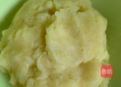 牛肉虾仁土豆泥的做法图解1