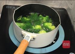 黄油煎鲈鱼的做法图解7