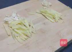 Illustration of braised prawns in oil 3