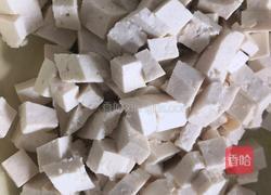 丝瓜豆腐汤的做法图解2