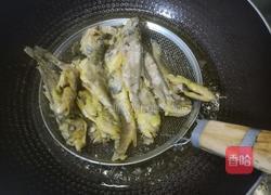油炸（烧烤）小黄鱼的做法图解6
