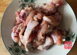 鸡腿烧毛豆的做法图解2
