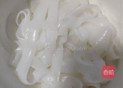 炒河粉的做法图解1