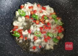 辣椒炒韭菜(小干鱼)的做法图解4