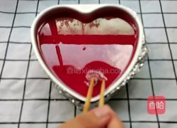 爱心樱花慕斯蛋糕的做法图解9