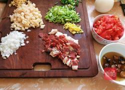 野蘑菇揪片子的做法图解1