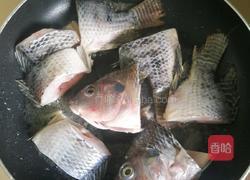 百香果煮鱼的做法图解2