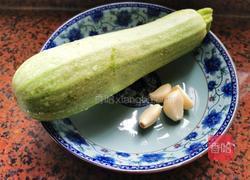 蚝油云南小瓜的做法图解1