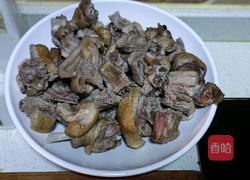 姜爆鸭子的做法图解1