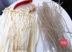 蒜蓉粉丝蒸金针菇的做法图解1