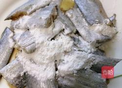 茄子烧带鱼的做法图解4