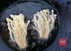 油炸金针菇的做法图解6