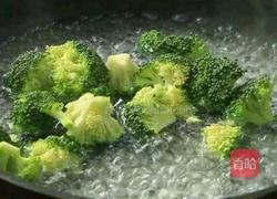 黑椒牛排意面的做法图解4