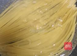 黑椒牛排意面的做法图解3