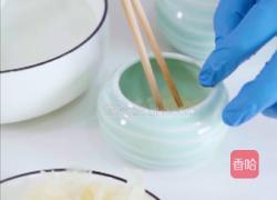 五星级酒店的银耳莲子羹的做法图解3