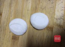 饺子皮的做法图解4