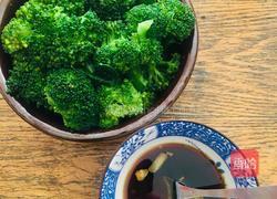 蘸水西兰花的做法图解7