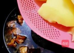 牛腩炖土豆的做法图解17