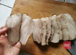 Illustration of how to make Sichuan Baba Banquet with Sha Pork 11