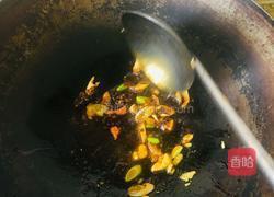 胡萝卜烩牛杂的做法图解3