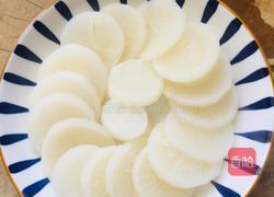 瑶柱蒸萝卜的做法图解3