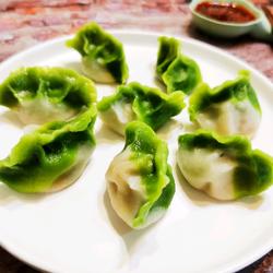 翡翠白菜饺子的做法[图]