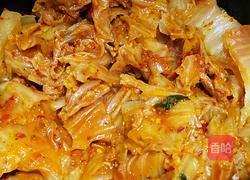 韩式辣白菜肥牛汤锅的做法图解4