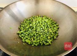百吃不厌的橄榄菜豆角炒肉沫的做法图解5