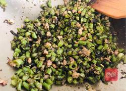 百吃不厌的橄榄菜豆角炒肉沫的做法图解9