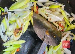 香辣版红烧鱼的做法图解4