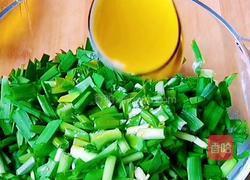 陕西小吃 韭菜孜卷 的做法图解4