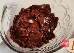 爆炒猪肝的做法图解1