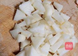 冰糖银耳炖雪梨的做法图解4