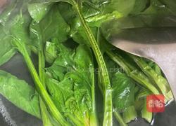 菠菜鸡蛋汤的做法图解1