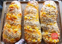 坚果菠萝奶酪包的做法图解5