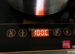 玉米面窝窝头的做法图解4