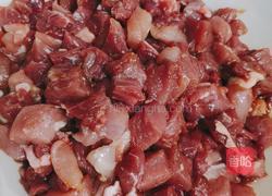 香辣孜然肉酱的做法图解1