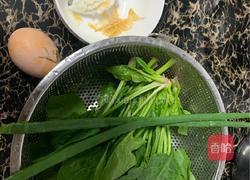 菠菜鸡蛋汤的做法图解1