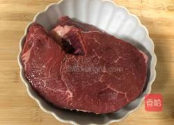 自制宝宝辅食牛肉松的做法图解1