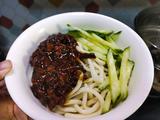 一碗炸酱面的做法[图]