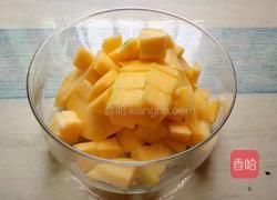 芒果紫薯奶香芋圆的做法图解3