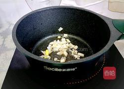 香菇卧蛋面的做法图解4