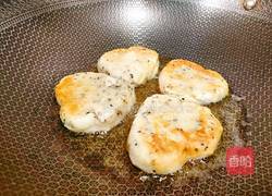黑芝麻心形煎饼的做法图解12