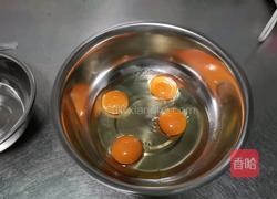 奶油提子蛋糕卷的做法图解2