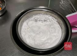 奶油提子蛋糕卷的做法图解5