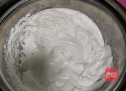 奶油提子蛋糕卷的做法图解6